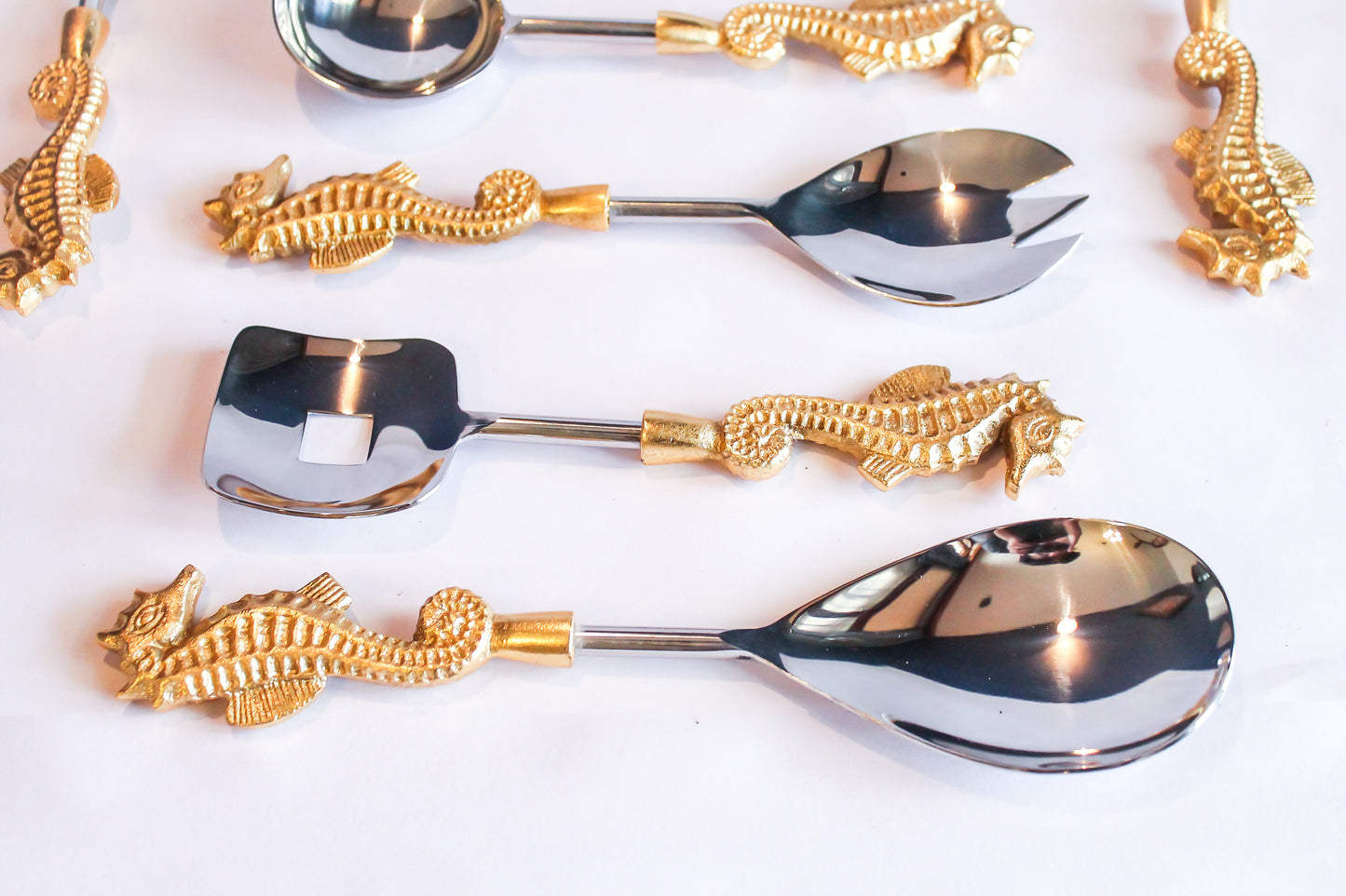 Opulent Homes Serving Spoon Set seahorse