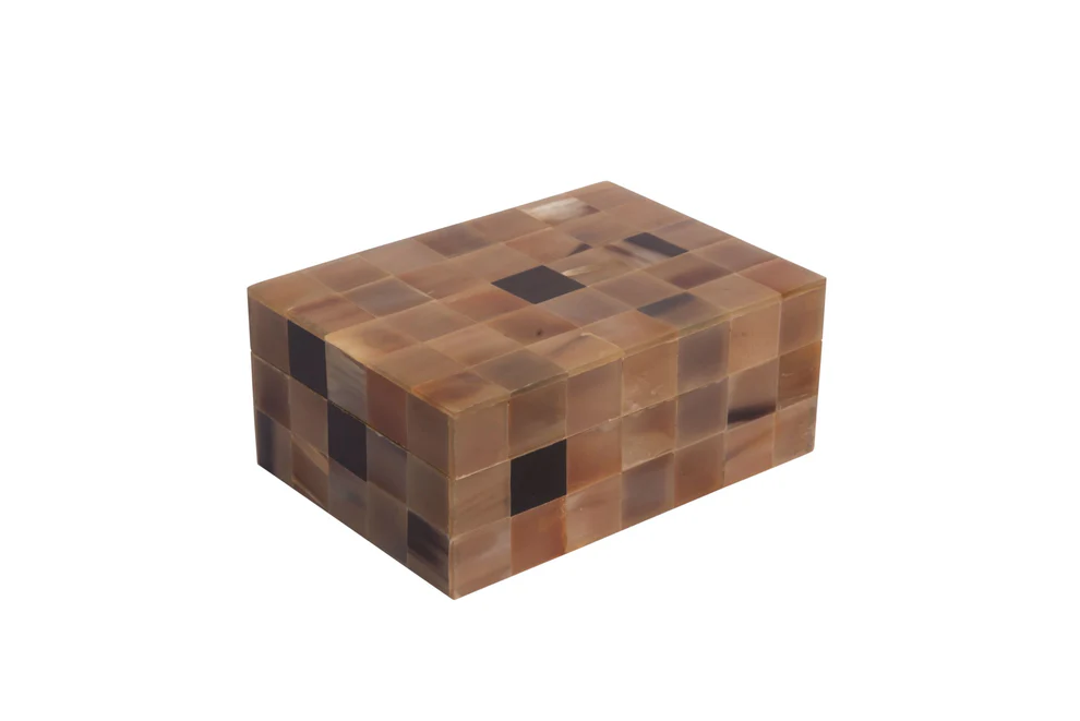 opulent homes horn box 46