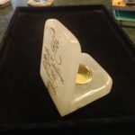 Alabaster L-shape Tealight Holder Gayatri Mantra - View 3